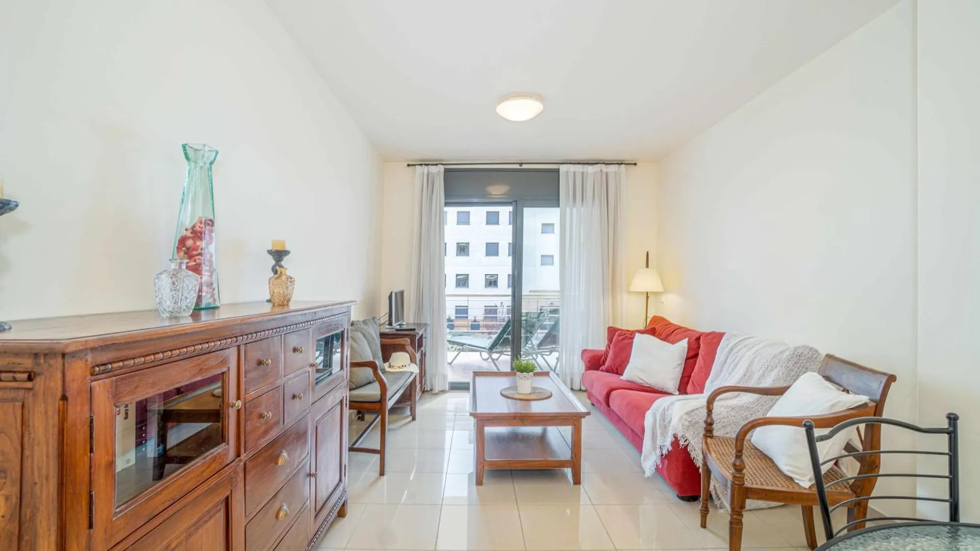 Jouvacations Apartamento Joanot Roses Daire